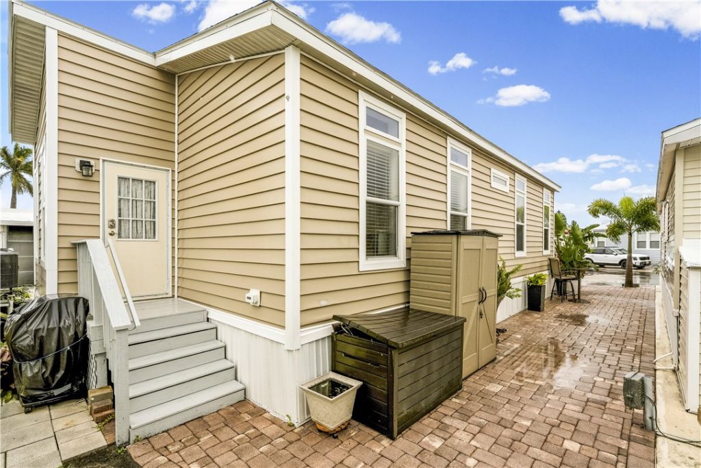 860 Nettles Boulevard, Lot #860, Jensen Beach, FL 34957 Photo