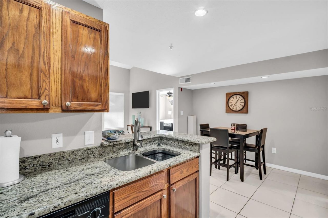 1230 S Missouri Avenue, Unit 715, Clearwater, FL 33756 Photo