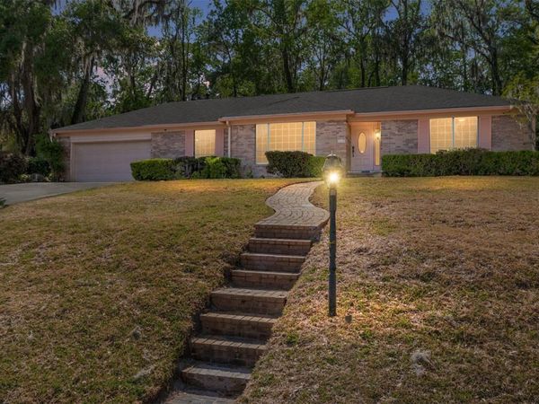 1410 NW 28TH STREET , GAINESVILLE, FL 32605