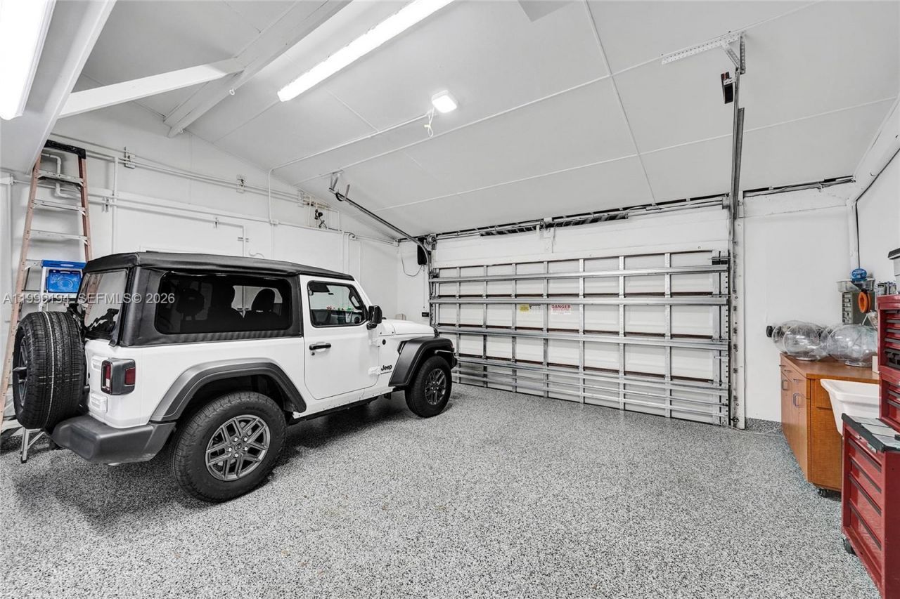 2832 NE 26th St, Fort Lauderdale, FL 33305 Photo