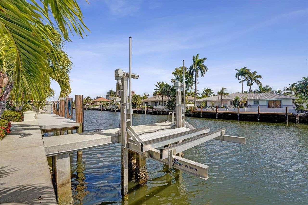 2832 NE 26th St, Fort Lauderdale, FL 33305 Photo