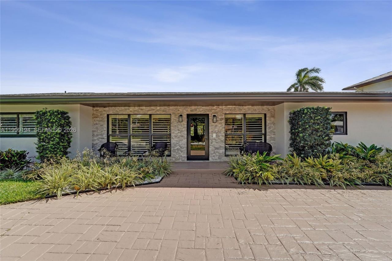 2832 NE 26th St, Fort Lauderdale, FL 33305 Photo