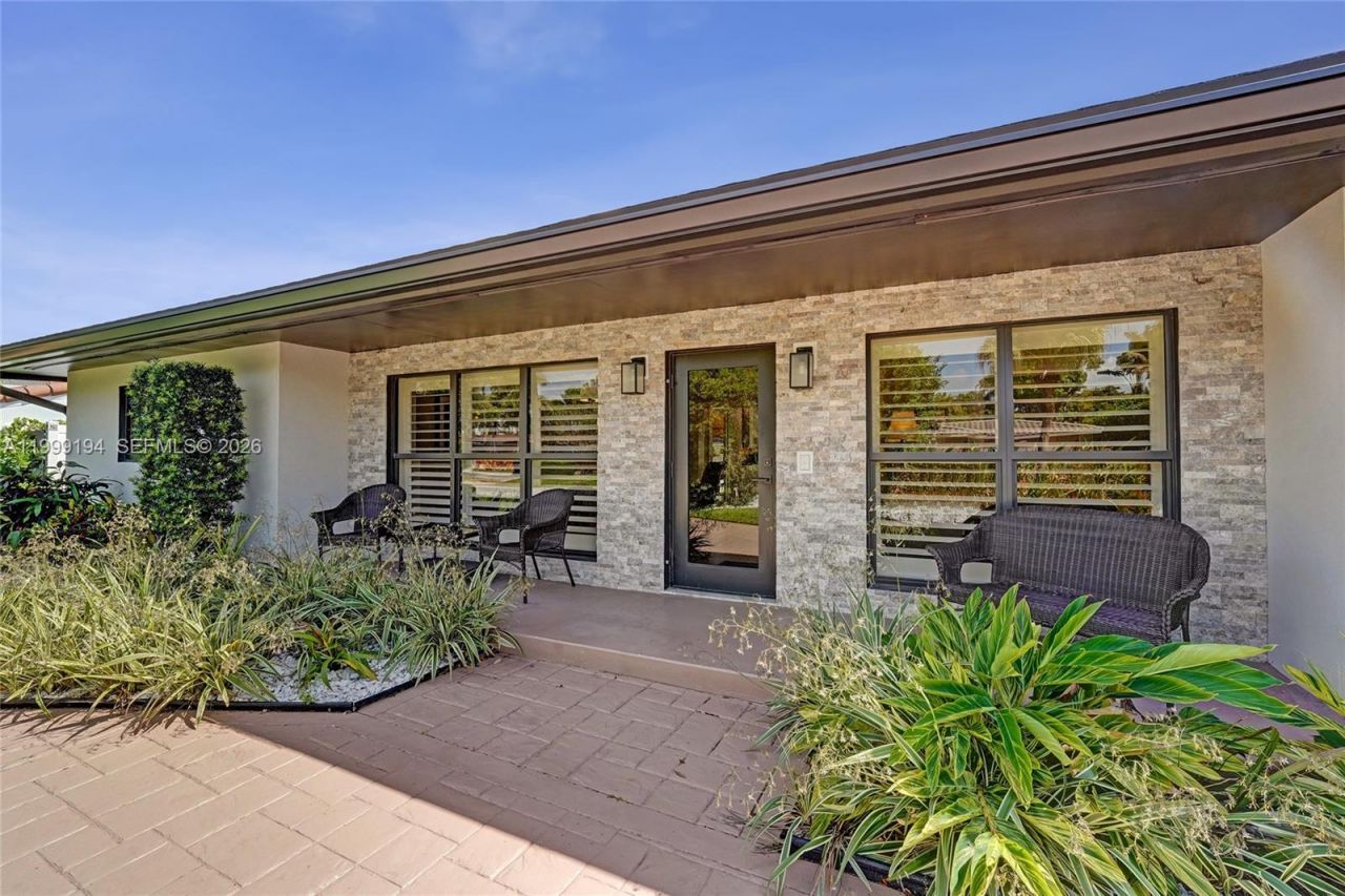 2832 NE 26th St, Fort Lauderdale, FL 33305 Photo