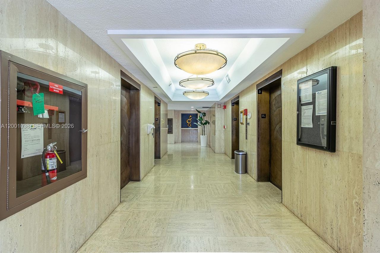 500 Three Islands Blvd, Unit 222, Hallandale Beach, FL 33009 Photo