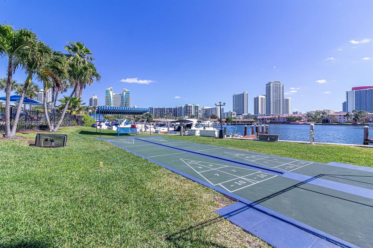 500 Three Islands Blvd, Unit 222, Hallandale Beach, FL 33009 Photo