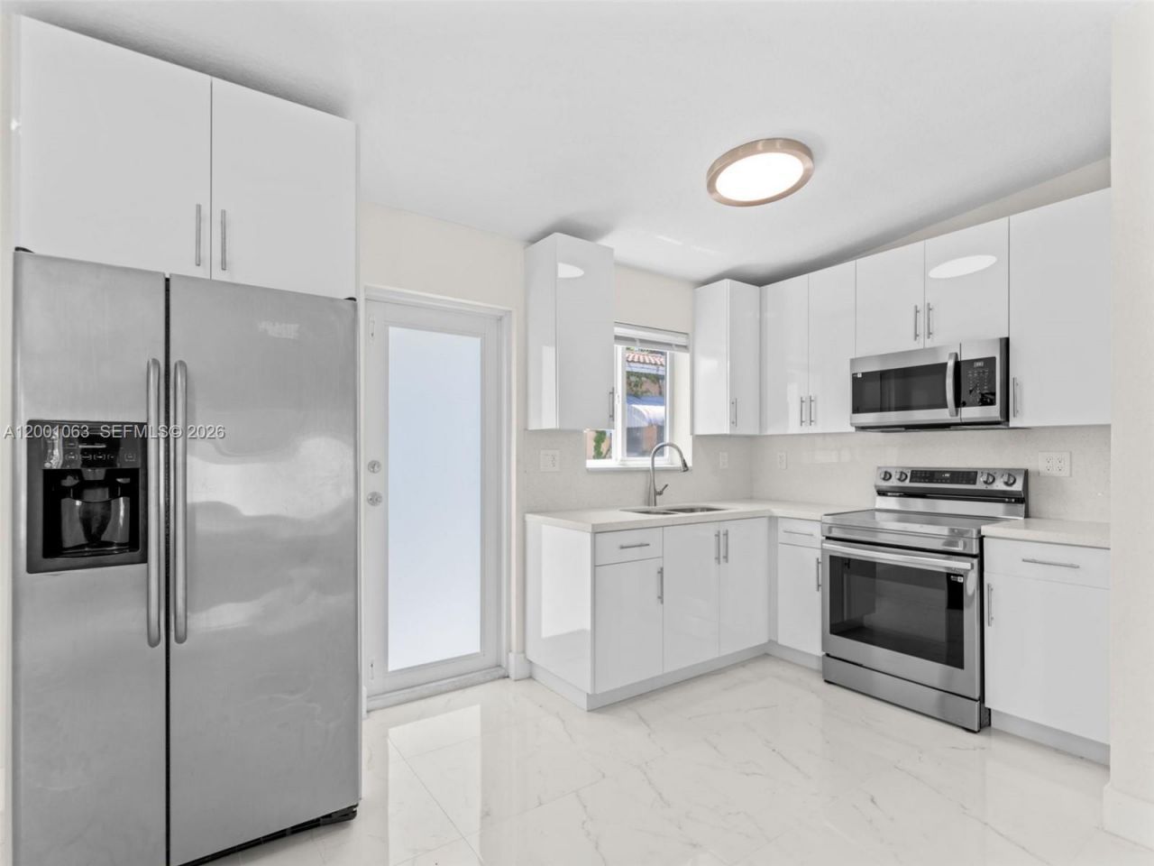 3231 NW 48th Ter, Miami, FL 33142 Photo