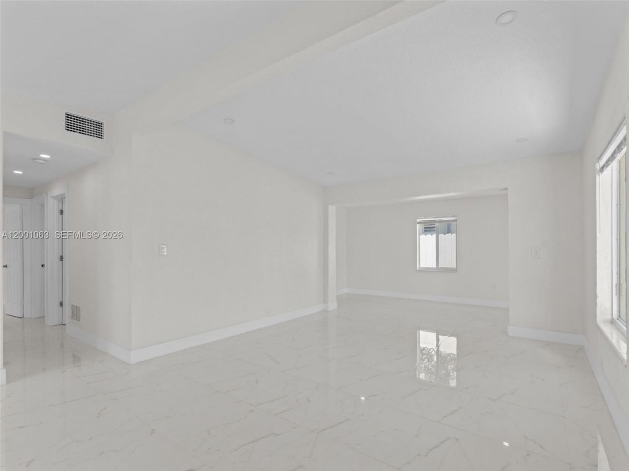 3231 NW 48th Ter, Miami, FL 33142 Photo