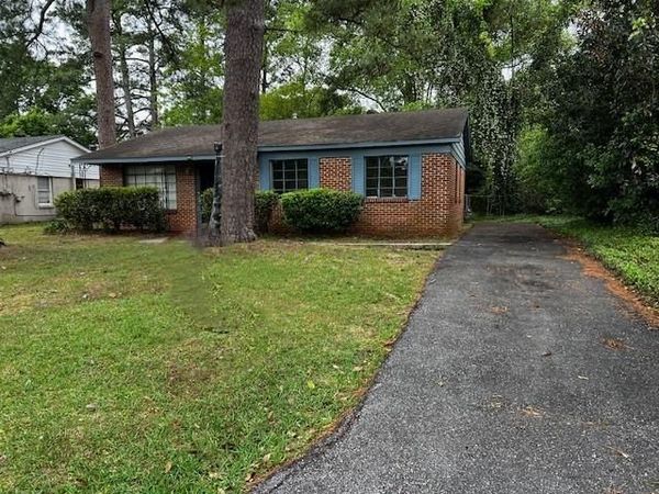 418 Durande Drive , Mobile, AL 36606
