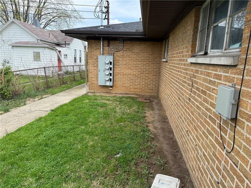 27 Rita Street, Dayton, OH 45404 Photo 9