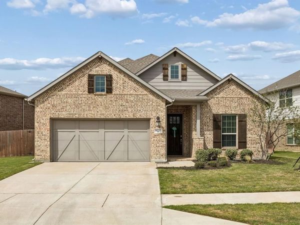 14537 Frog Lake Drive, Fort Worth, TX 76262