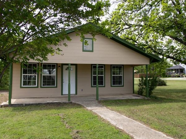 311 Spann Street , Bangs, TX 76823