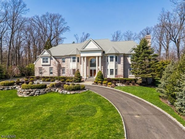 55 DEER RUN, Watchung, NJ 07069