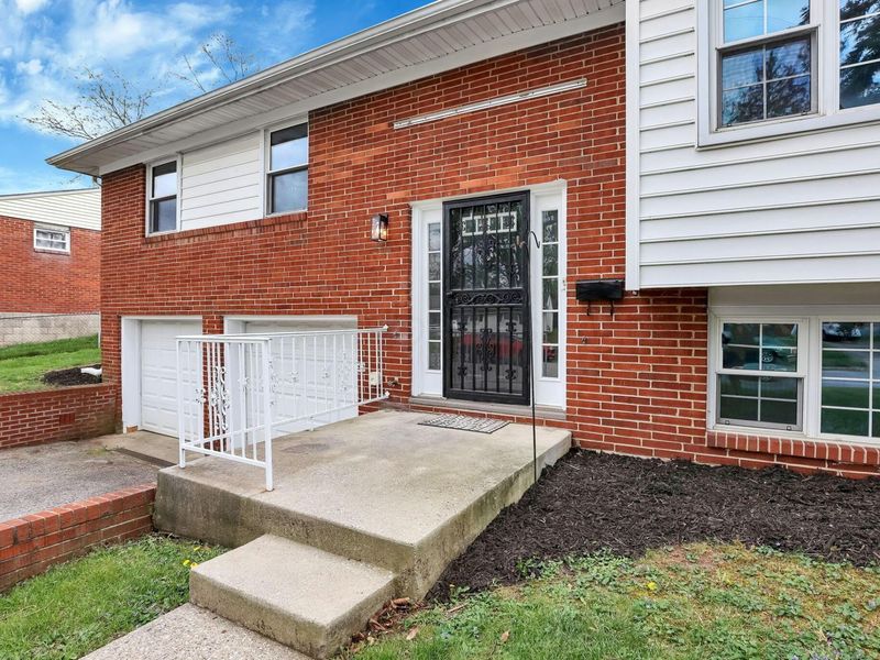 2851 Proctor Drive, Columbus, OH 43209 Photo 4