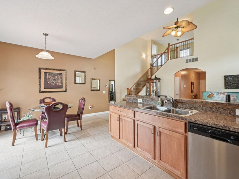 3955 Hoffman Valley Drive, Columbus, OH 43219 Photo 28