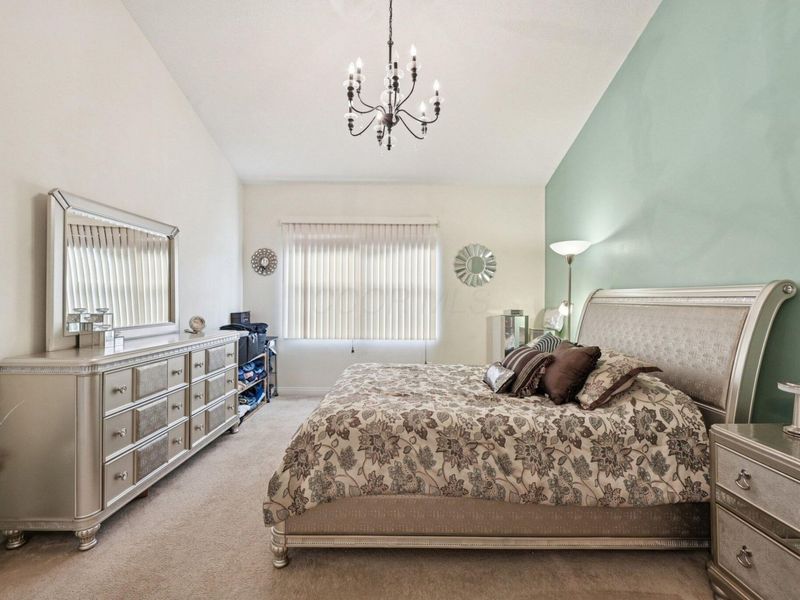 3955 Hoffman Valley Drive, Columbus, OH 43219 Photo 32