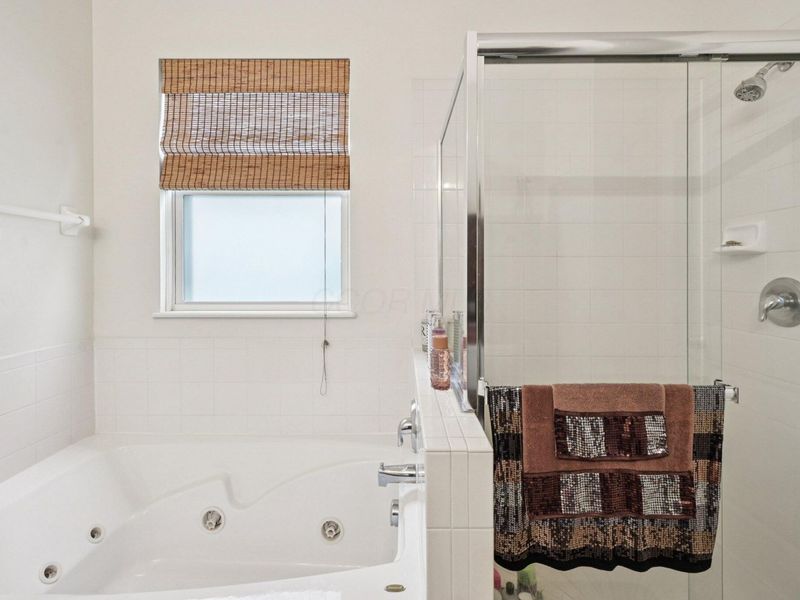 3955 Hoffman Valley Drive, Columbus, OH 43219 Photo 35