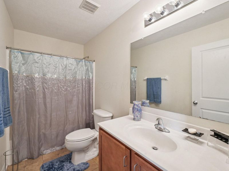 3955 Hoffman Valley Drive, Columbus, OH 43219 Photo 45