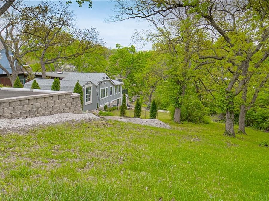 Property Image 37