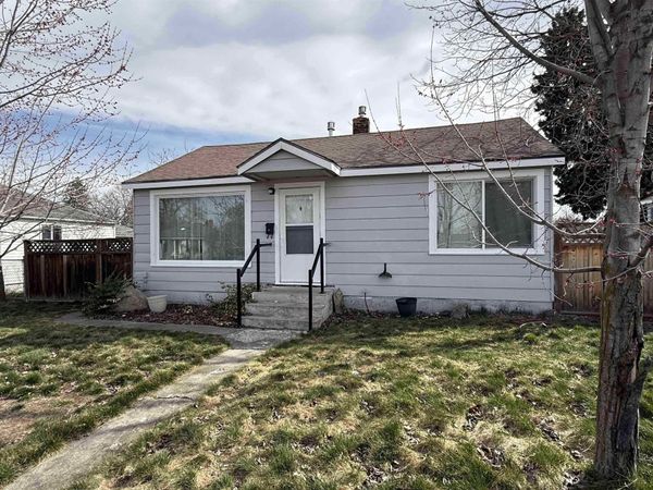 5214 N Belt St, Spokane, WA 99205
