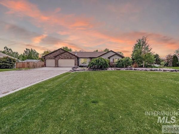 3860 E 390 N, Rigby, ID 83442