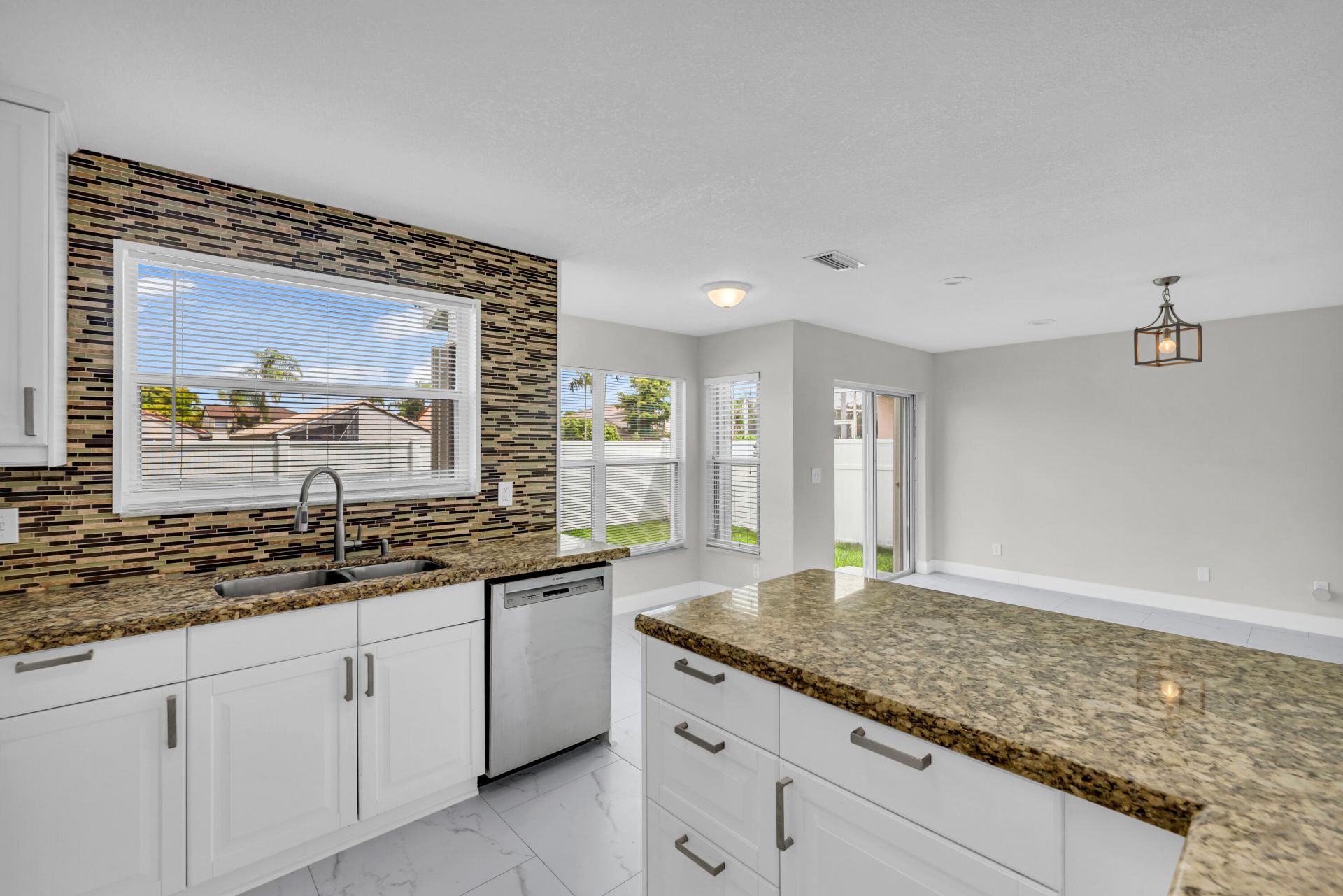 491 SW 182nd Way, Pembroke Pines, FL 33029 Photo