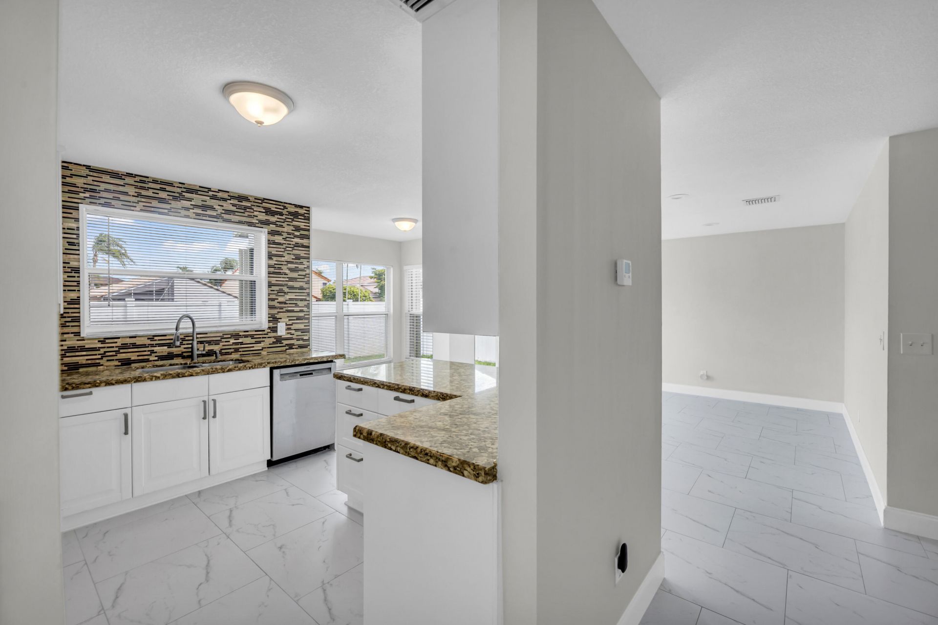 491 SW 182nd Way, Pembroke Pines, FL 33029 Photo