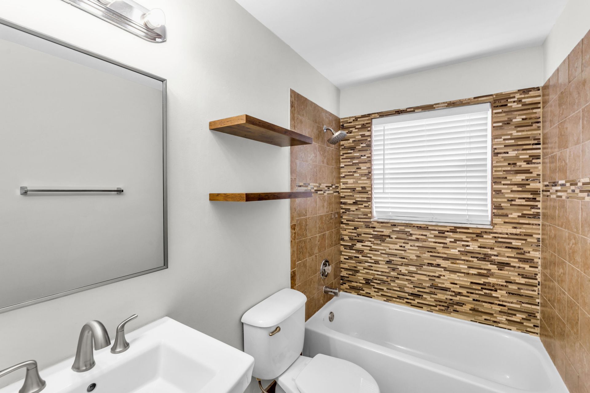 491 SW 182nd Way, Pembroke Pines, FL 33029 Photo