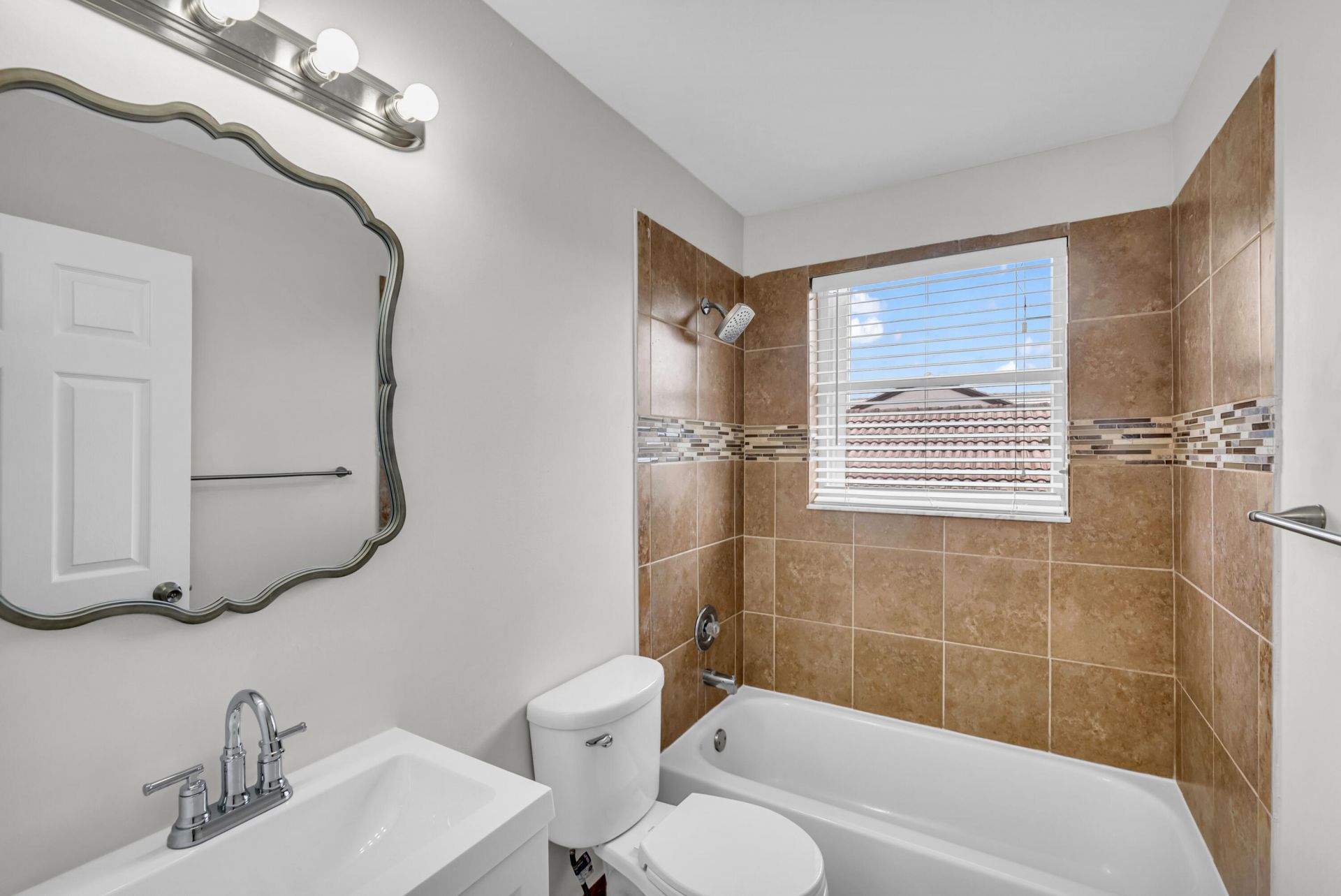 491 SW 182nd Way, Pembroke Pines, FL 33029 Photo