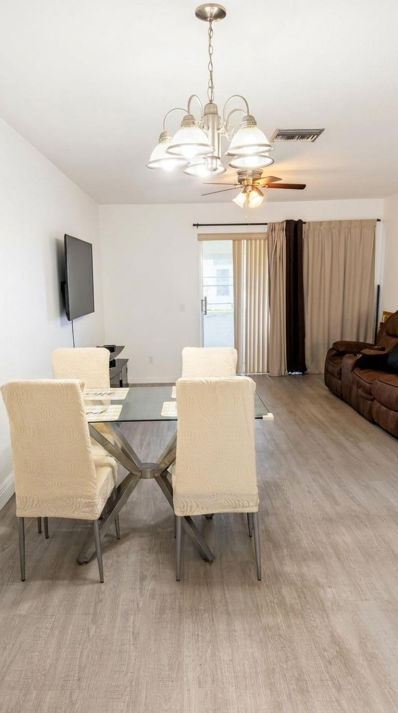 2898 Ashley Dr Drive E, Unit C, West Palm Beach, FL 33415 Photo