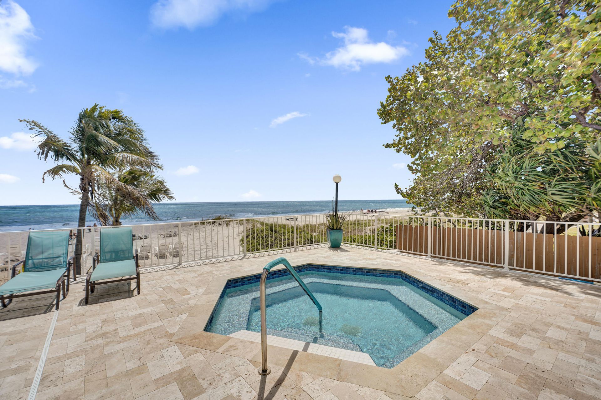 1010 S Ocean Boulevard, Unit 09, Pompano Beach, FL 33062 Photo