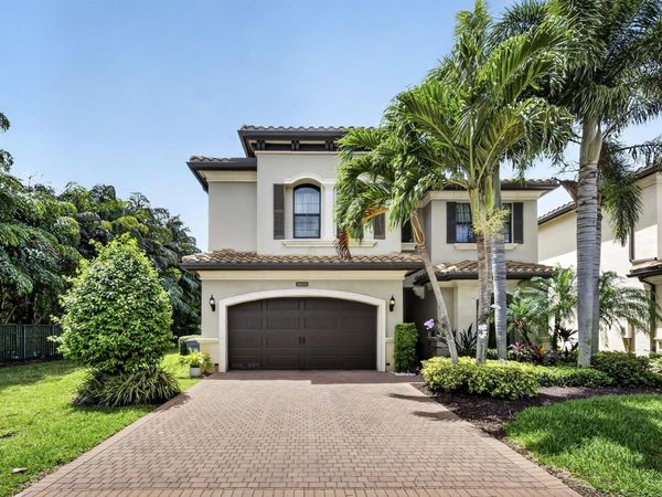 16829 Newark Bay Road, Delray Beach, FL 33446