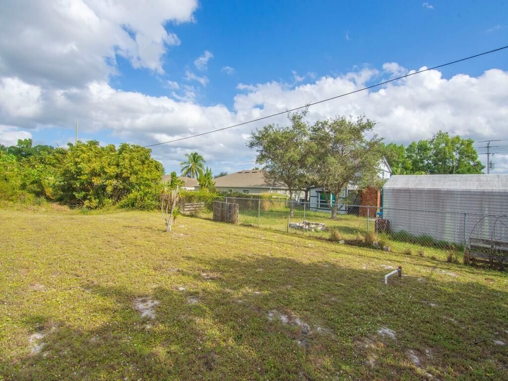 2543 SE Price Court, Port Saint Lucie, FL 34984 Photo