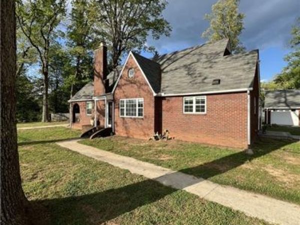 4511 Old Rural Hall Road , Winston-Salem, NC 27105