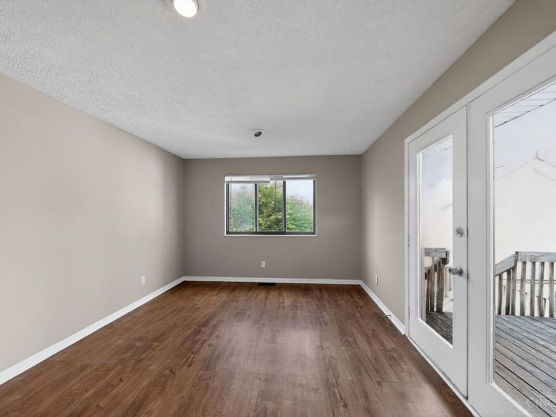 4436 Grove Avenue, Green Township, OH 45211 Photo 10