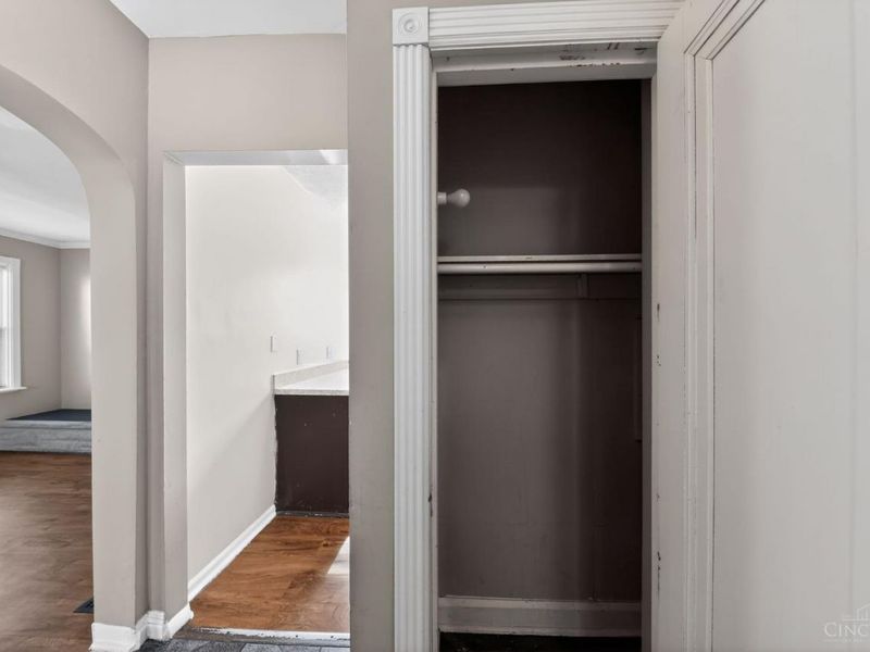 4436 Grove Avenue, Green Township, OH 45211 Photo 16