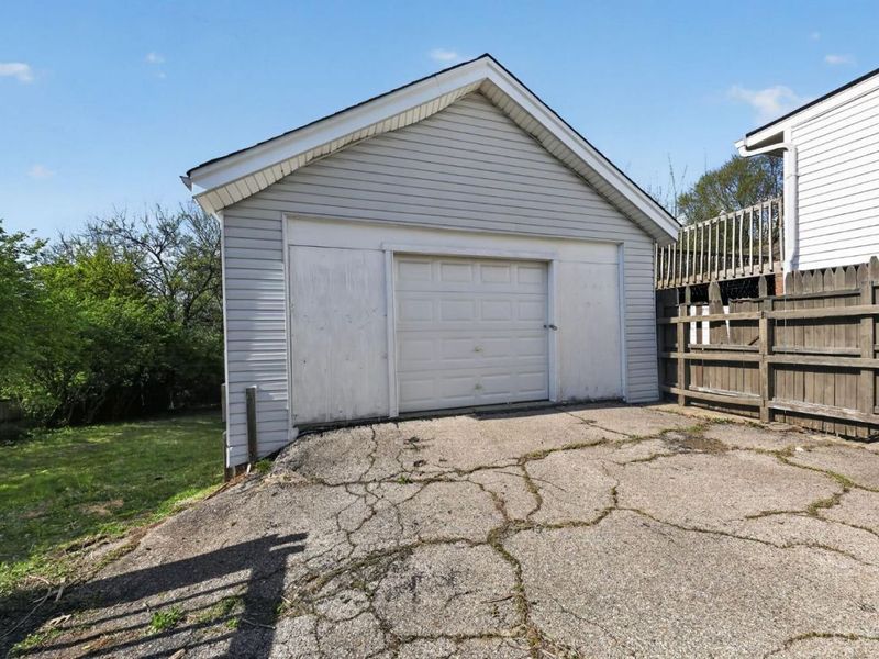 4436 Grove Avenue, Green Township, OH 45211 Photo 30