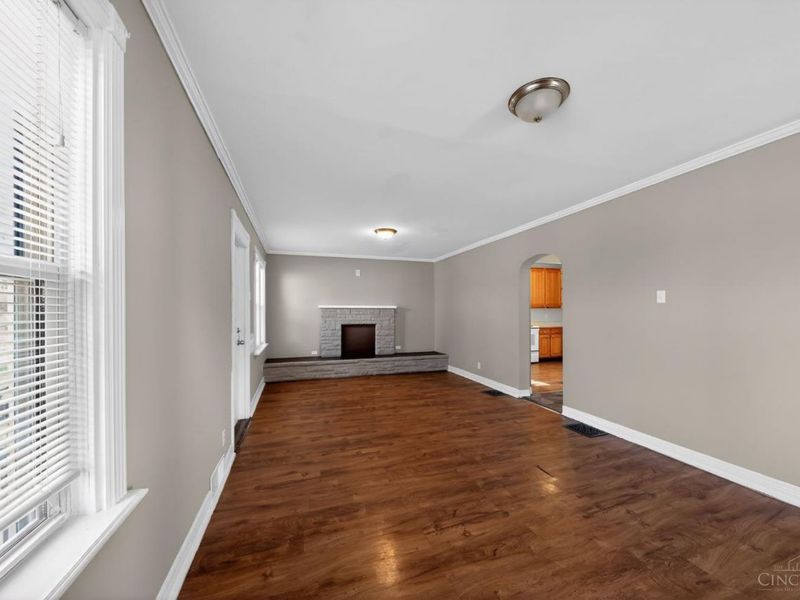 4436 Grove Avenue, Green Township, OH 45211 Photo 6