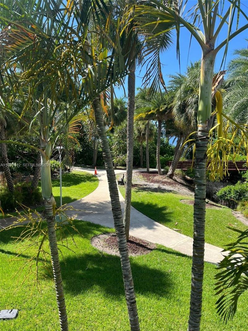 2851 NE 183rd St, Unit 405E, Aventura, FL 33160 Photo