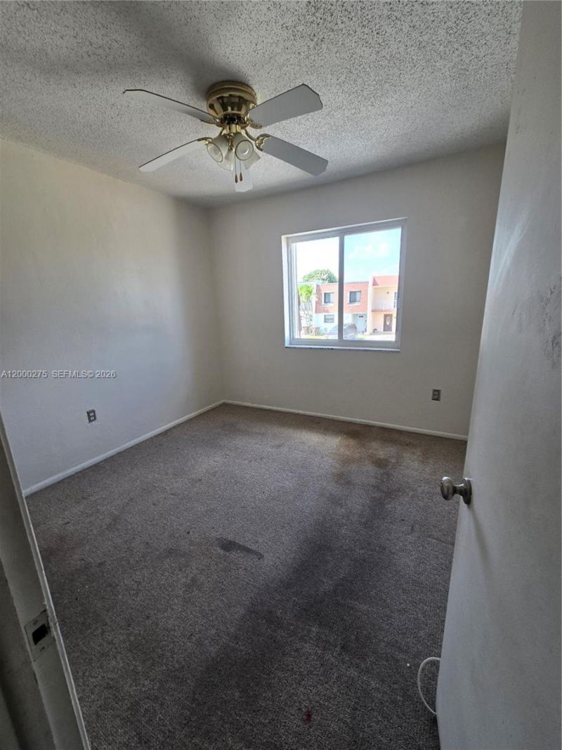 932 W 80th Pl , Hialeah, FL 33014 Photo