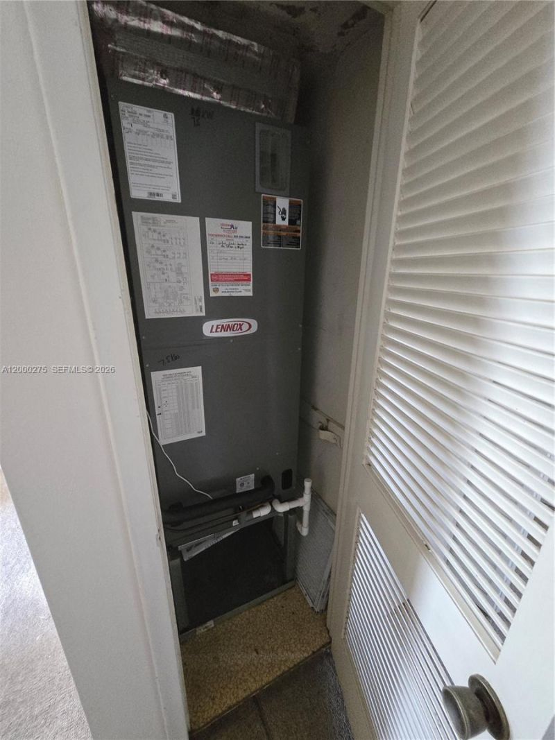 932 W 80th Pl , Hialeah, FL 33014 Photo