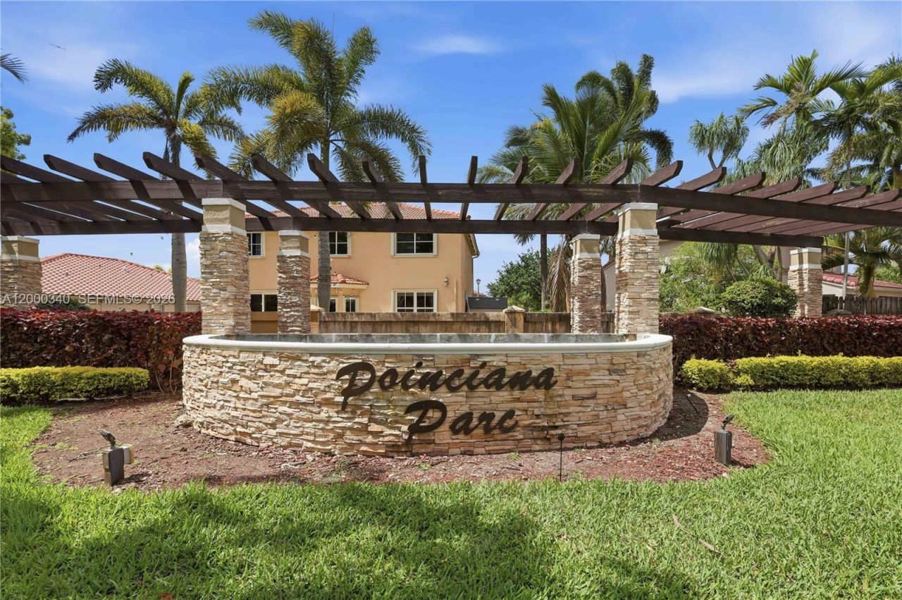 14033 N Cypress Cove Cir, Davie, FL 33325 Photo