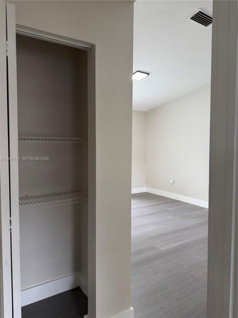 9760 SW 210th St, Cutler Bay, FL 33189 Photo