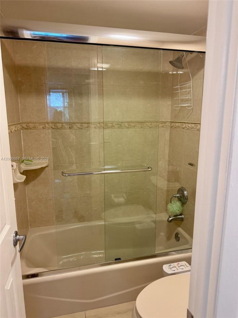 10850 N Kendall Dr, Unit 414, Miami, FL 33176 Photo