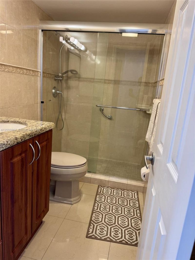 10850 N Kendall Dr, Unit 414, Miami, FL 33176 Photo