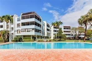 10850 N Kendall Dr, Unit 414, Miami, FL 33176 Photo