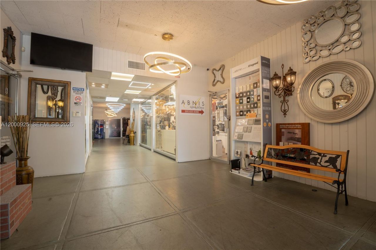 6115 Miramar Pkwy, Miramar, FL 33023 Photo