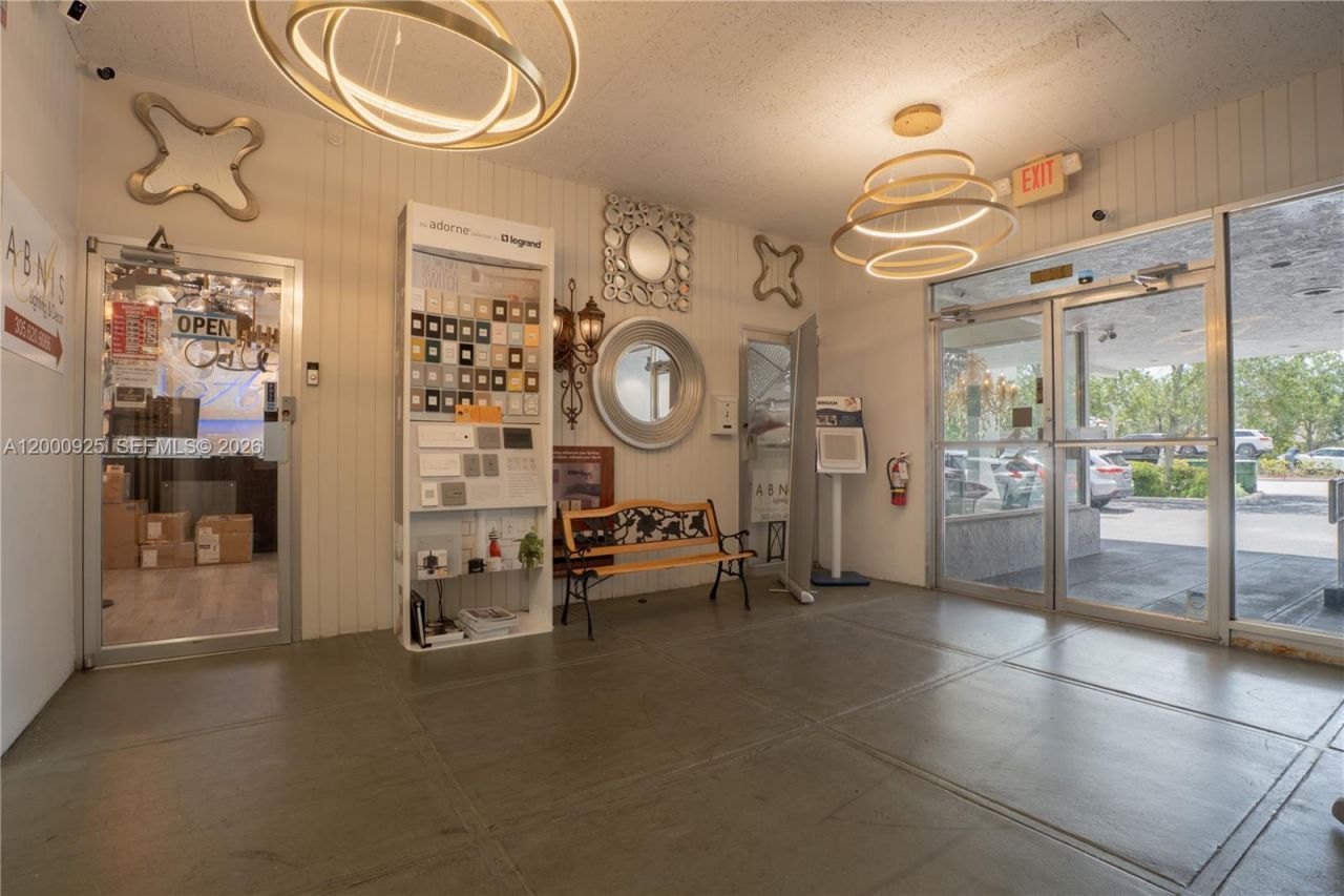 6115 Miramar Pkwy, Miramar, FL 33023 Photo