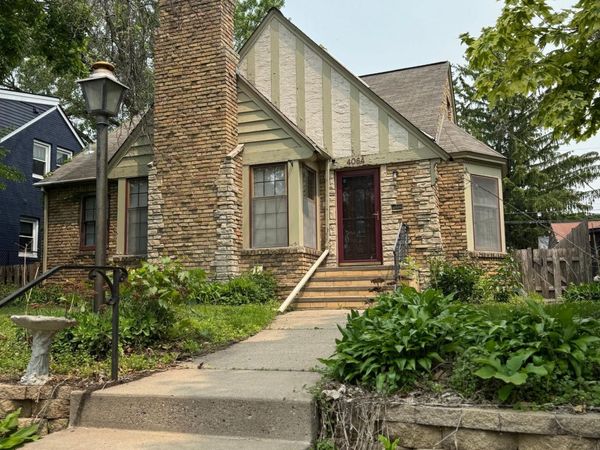 4064 Shoreline Drive, Robbinsdale, MN 55422