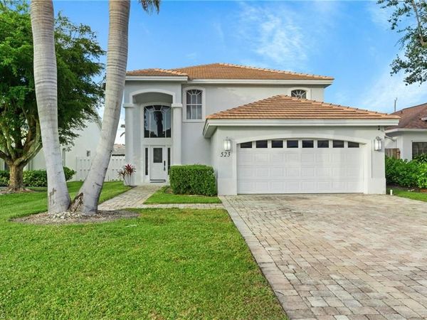 523 103rd AVE N, NAPLES, FL 34108