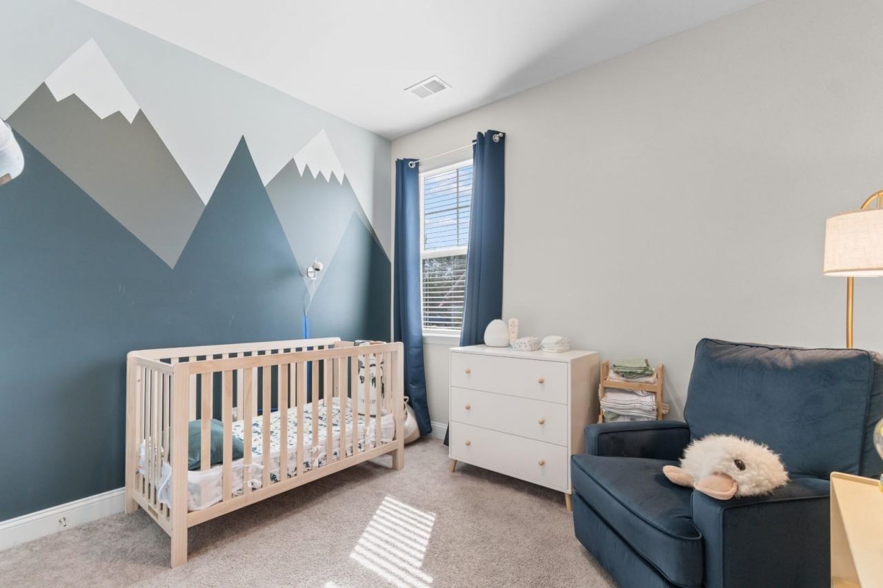 482 Mcalister Dr. Photo 20